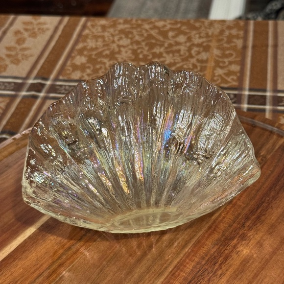 Vintage Bath & Body Works Iridescent Clam Shell Votive Candle / Napkin Holder - Picture 7 of 12